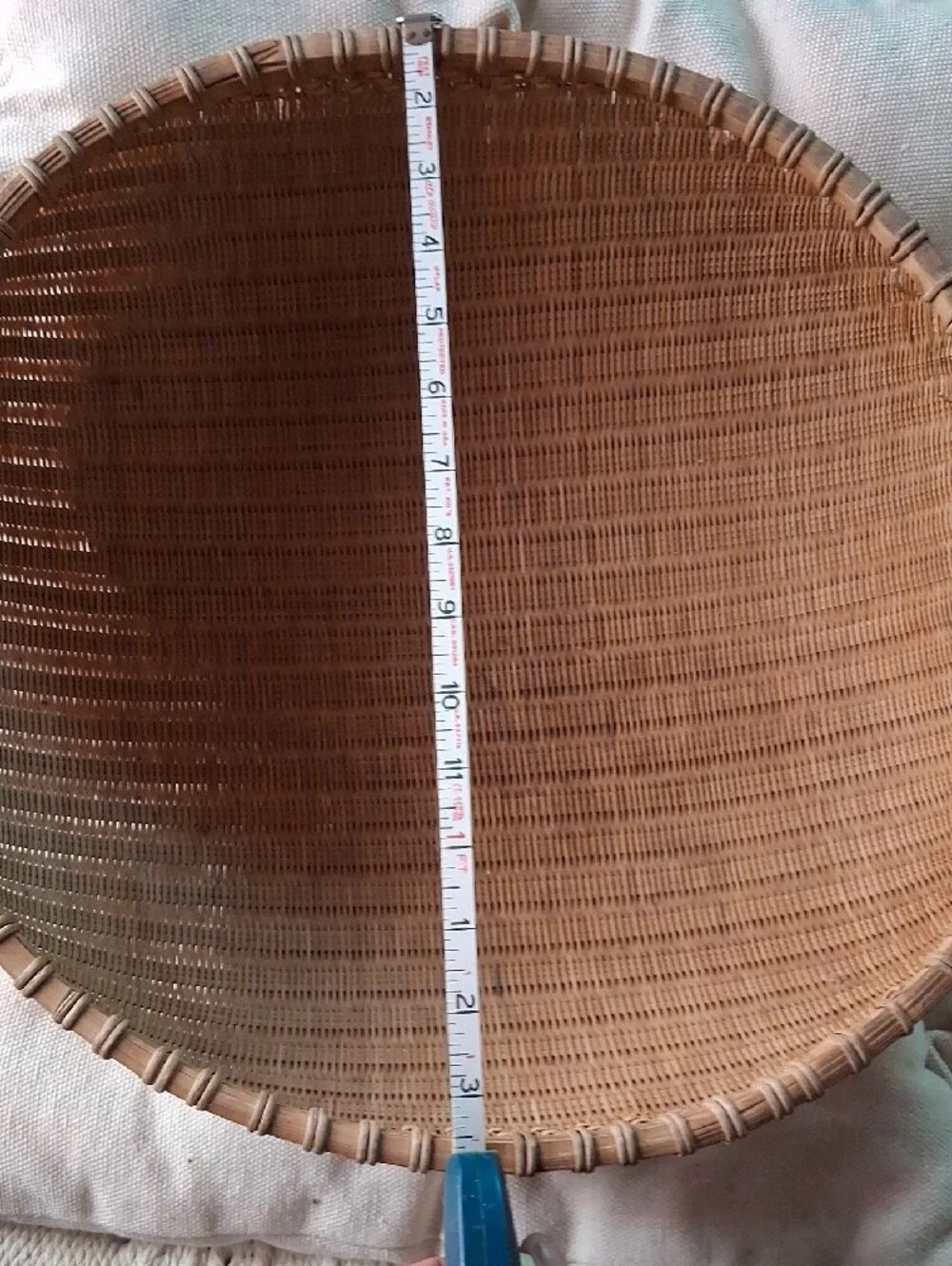 Source Unknown Natural Brown Woven Wicker Basket 1'4